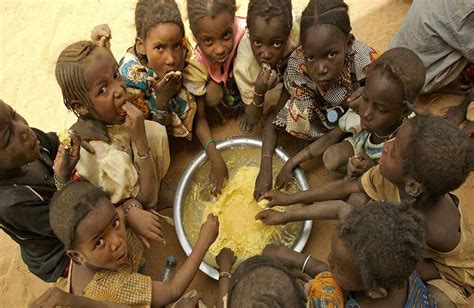 18 Muslim Organizations Feeding the Hungry Around the World.